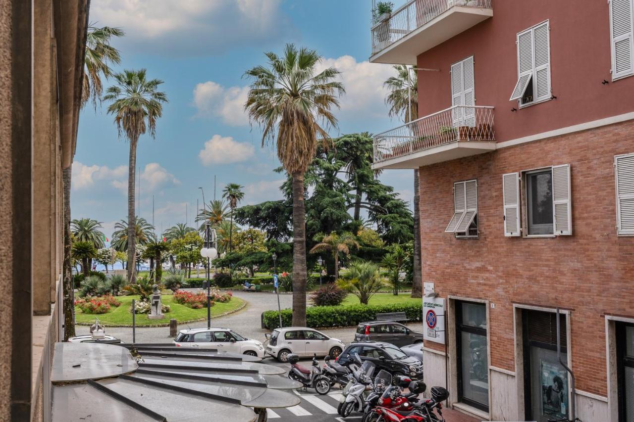 Downtown Srl - Croce Di Malta Royale La Spezia Exterior foto